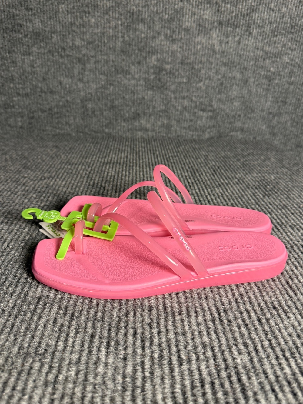 NWT Crocs Miami Jelly Toe Loop Strappy Sandals Pink Size 8